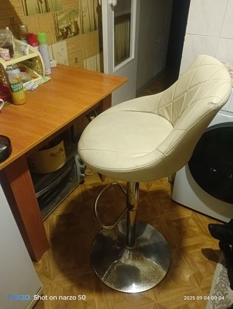 Кресло барное...