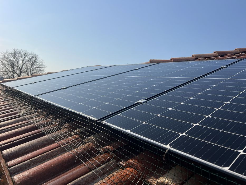 Spalare panouri fotovoltaice