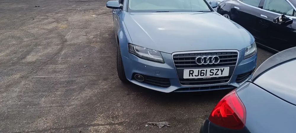 Dezmembrari / Dezmembrez Audi A4 B8 2.0 CJCB cutie viteze LLM cod culoare LX5X