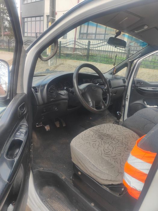 Hyundai H1 2004 2.5TD