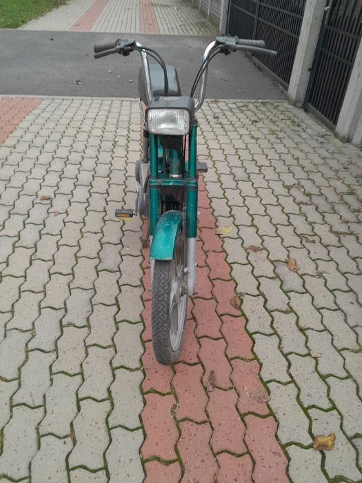 Vând moped Piaggio bravo in stare buna de funcționare