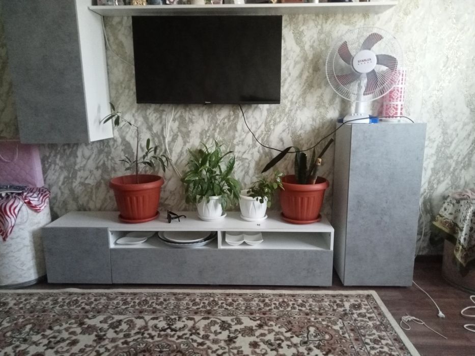 Продаю стенку шкаф