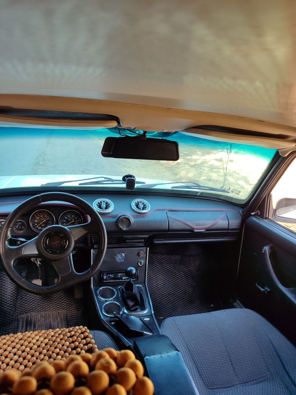 Vaz 2106 sotiladi