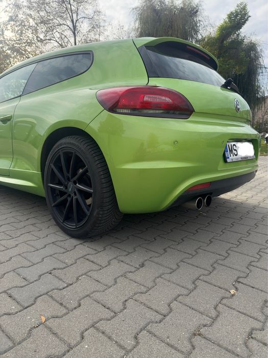 VW Scirocco R Line