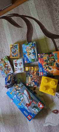Vând lot 10 Lego diferite modele