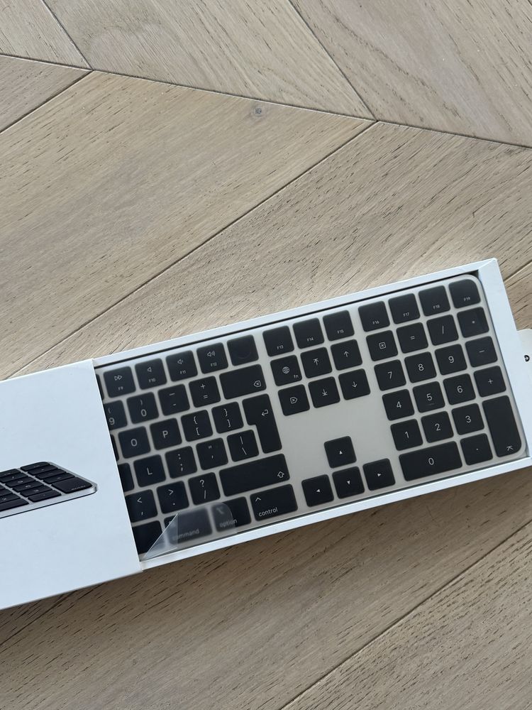 Tastatura Apple Magic Keyboard Touch Id Space grey Noua