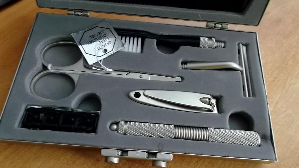 trusa voyaj barbat stare,nou