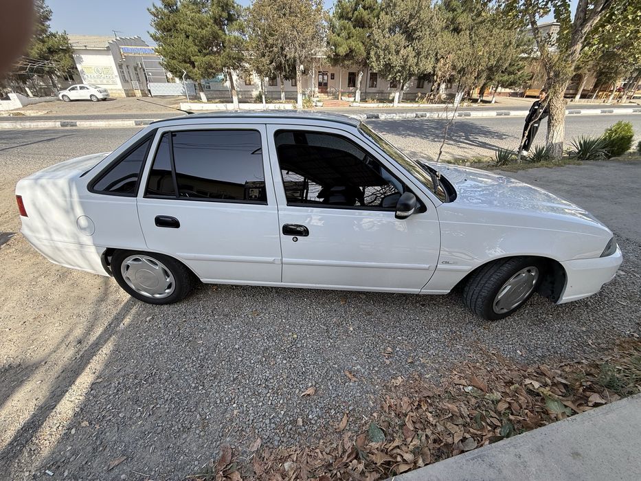 Nexia2. 1.6 luks xolati zur bez xarajot tanirovka shumka