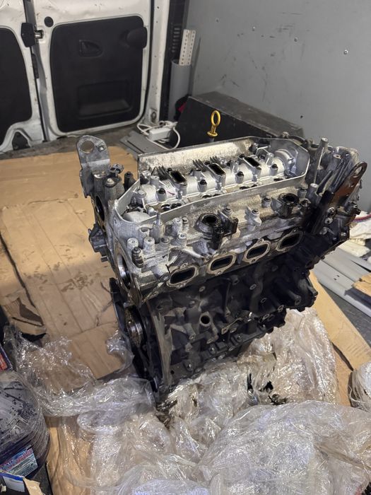 Chiuloasa pompa ulei baie ulei  Renault Trafic/Opel Vivaro 1.6 Biturbo