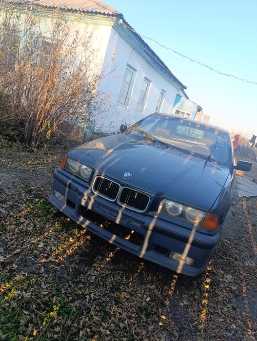 Продам БМВ е36 компакт