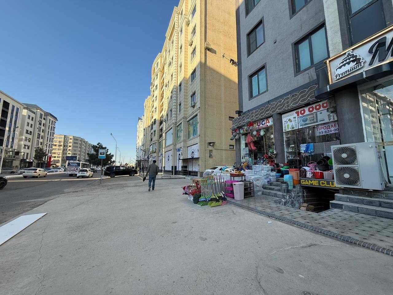 ARZON BÒLDI 
Shahar markazidan tayyor magazin sotiladi.