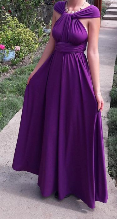 Vând rochie versatilă