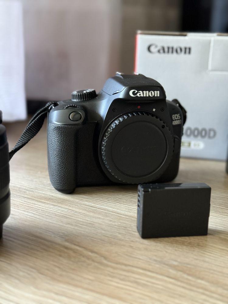 Фотоапарат Canon EOS 4000D