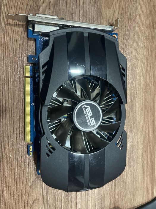 Продам видеокарту срочно