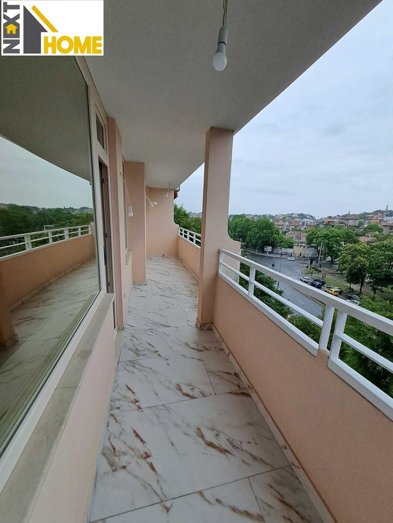 Продава се Тристаен апартамент в Пловдив, Център - 130 кв.м за 2062 €/кв.м - Снимка #2