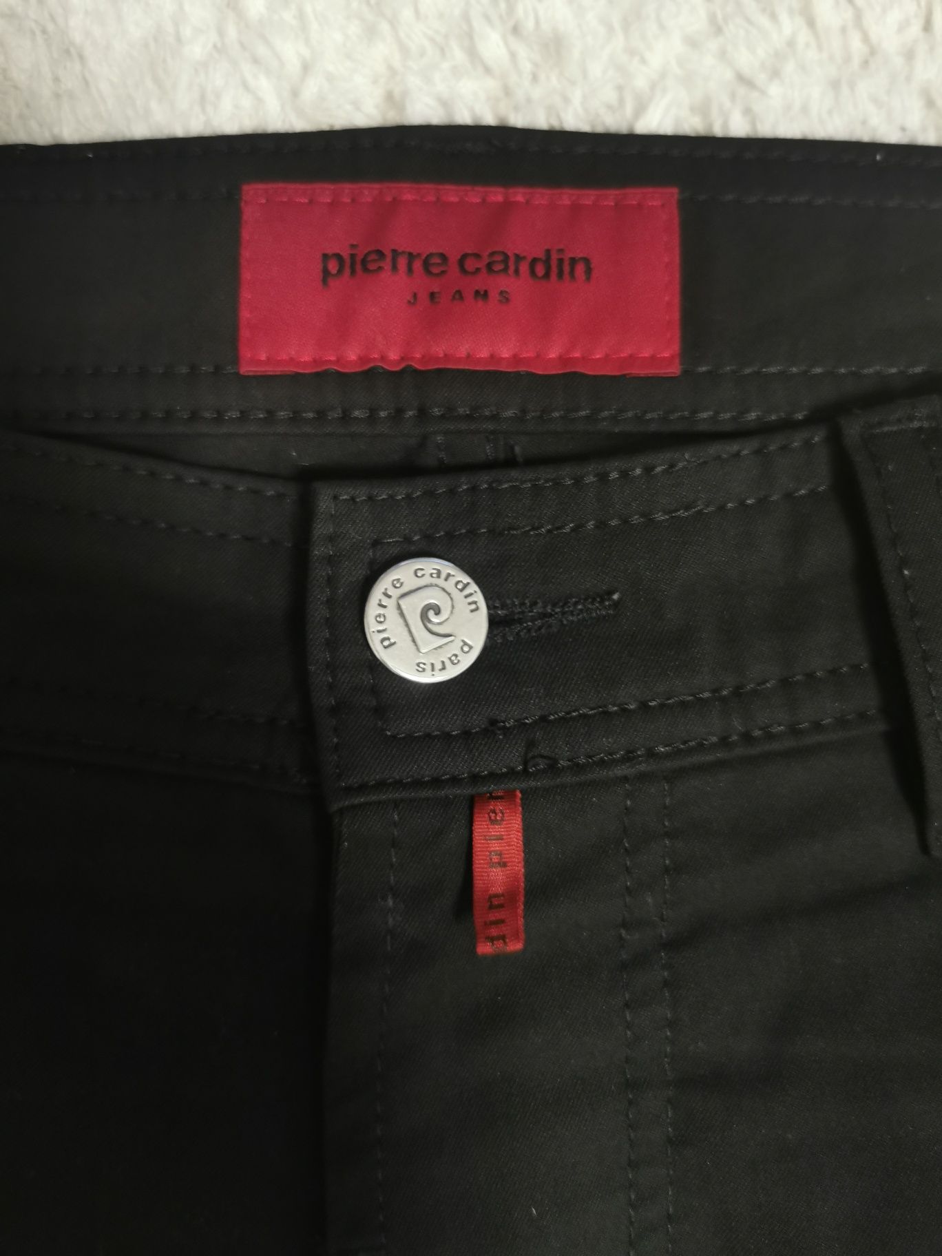 Pantalon elegant Pierre Cardin
