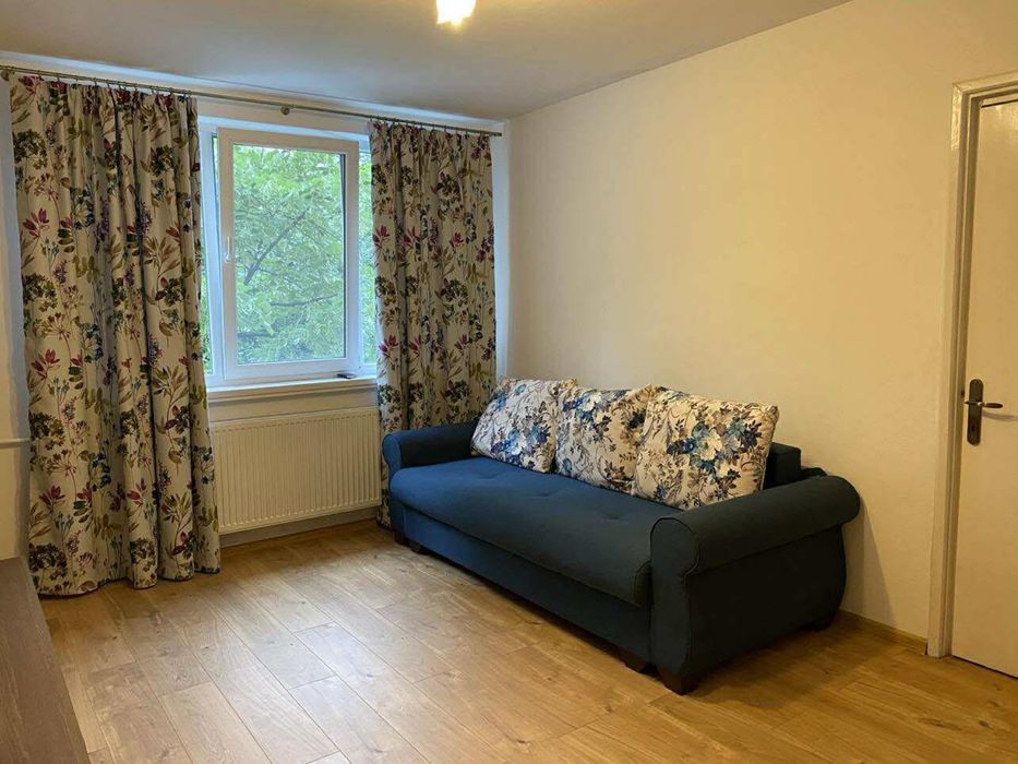 Vanzare apartament 2 camere Calea Bucuresti