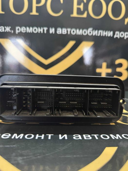 Блок ECU / Управляващ блок на двигателя BMW 8573235