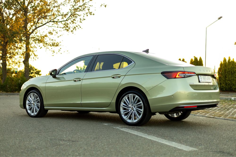 Skoda Superb 2025