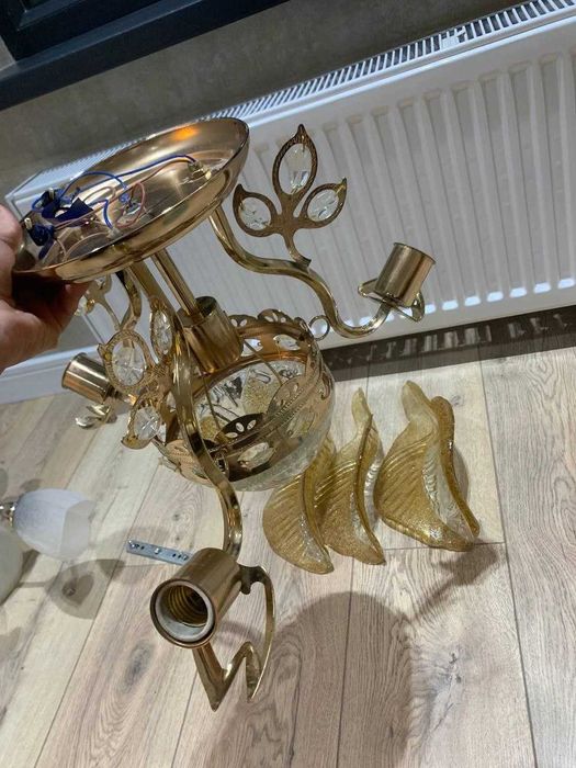 XAR hil turdagi lyustralar