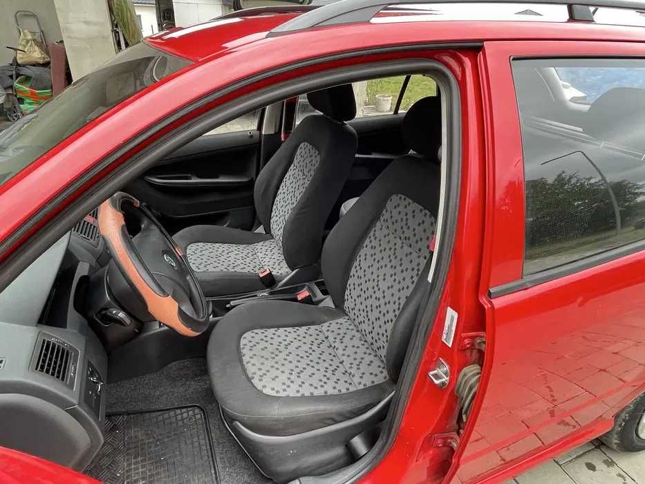 Inchiriez auto pentru Glovo, Uber, Tazz, Livro etc. sau uz personal