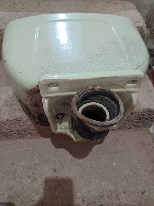 Бачок для унитаза, советский.