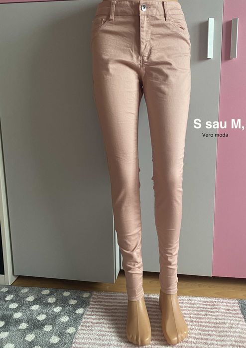 Blugi pantaloni egari marime S sau M