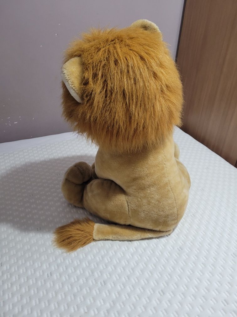 Плюшена  играчка  ..