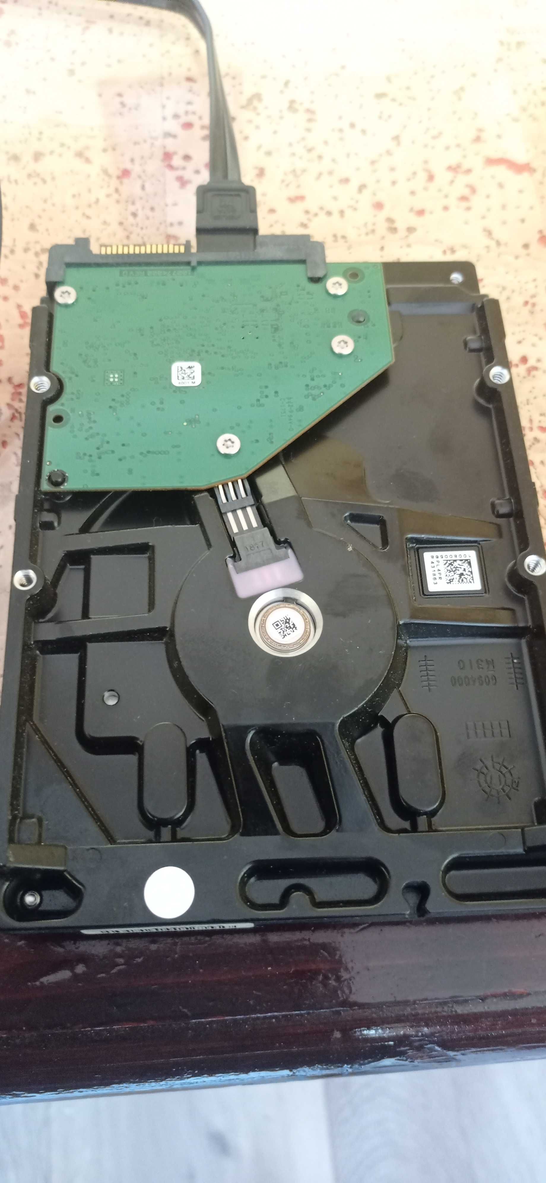охлаждане на процесор  . HDD