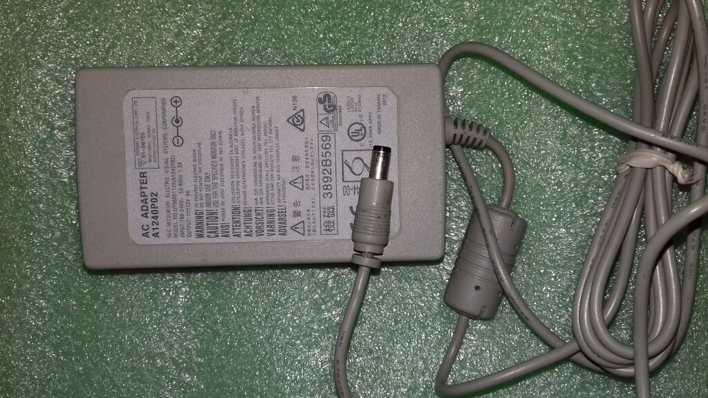 Incărcătoare 12V-4Ah si 12V/200mAh-Panasonic