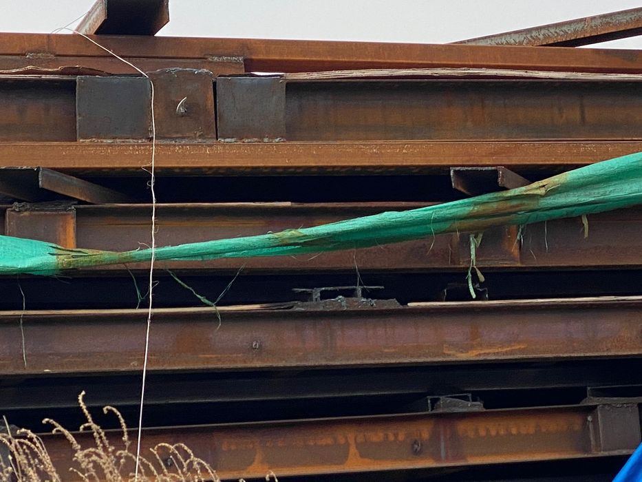 Продам металлические конструкции