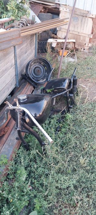 Продам раму без движка.