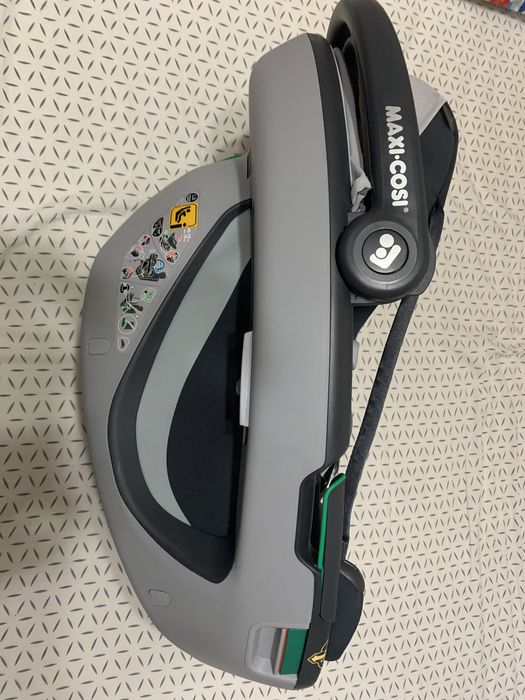 Scoica auto Maxi Cosi Coral 360 Essential Graphite