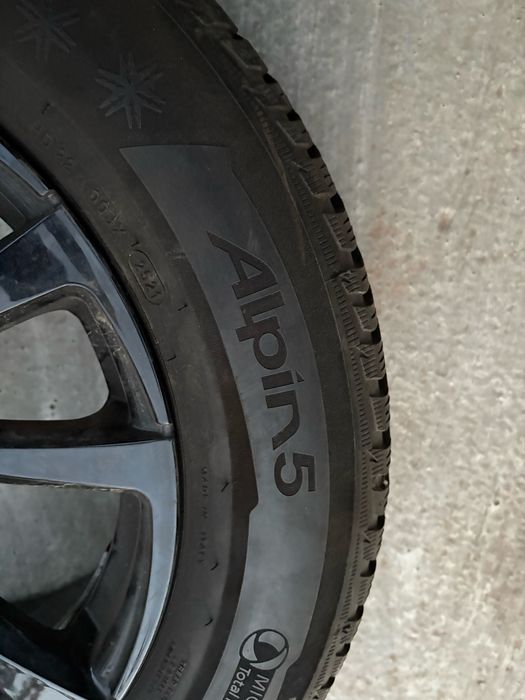 Продавам джанти с междуболтово 5:114,3