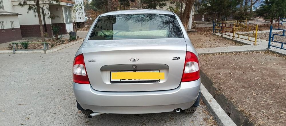 Лада Калина в родном окрасе с кондиционером