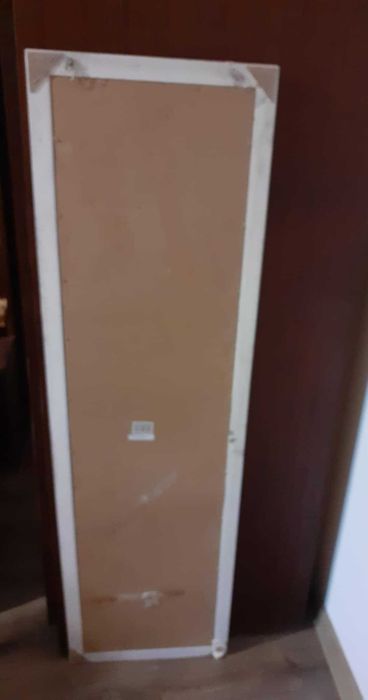 стенно огледало,