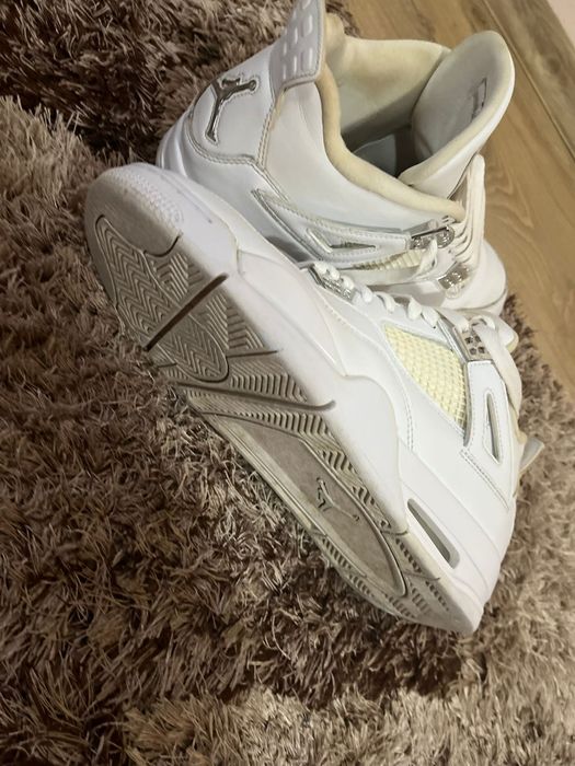 Jordan 4 Pure Money