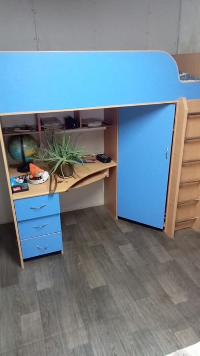 Кровать 2х ярусная