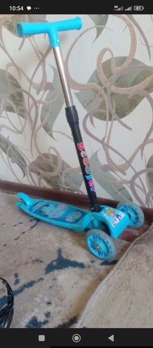 Самокат почти новый