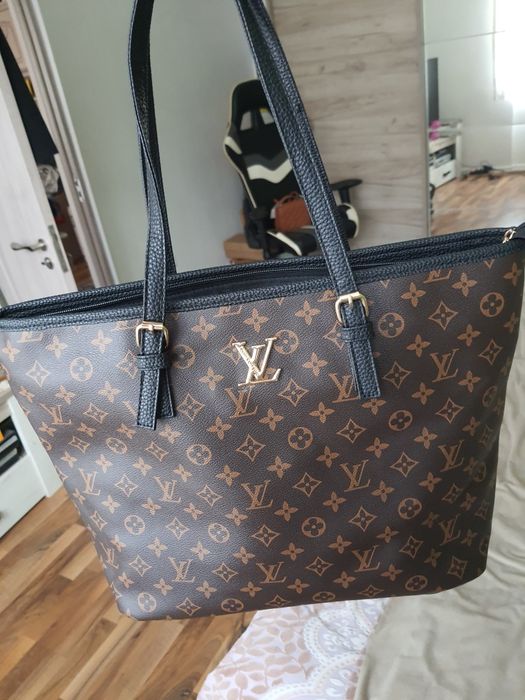 Geanta Louis Vuitton