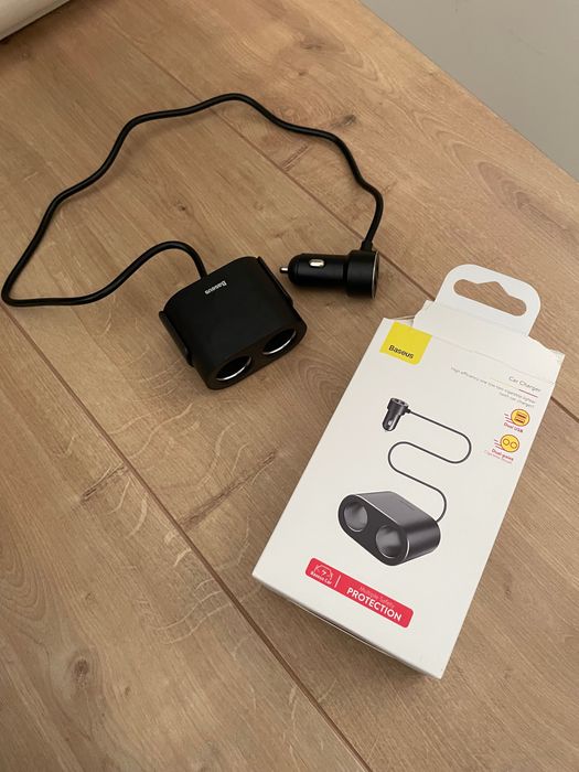 Incarcator splitter 12-24v la bricheta cu doua porturi si usb