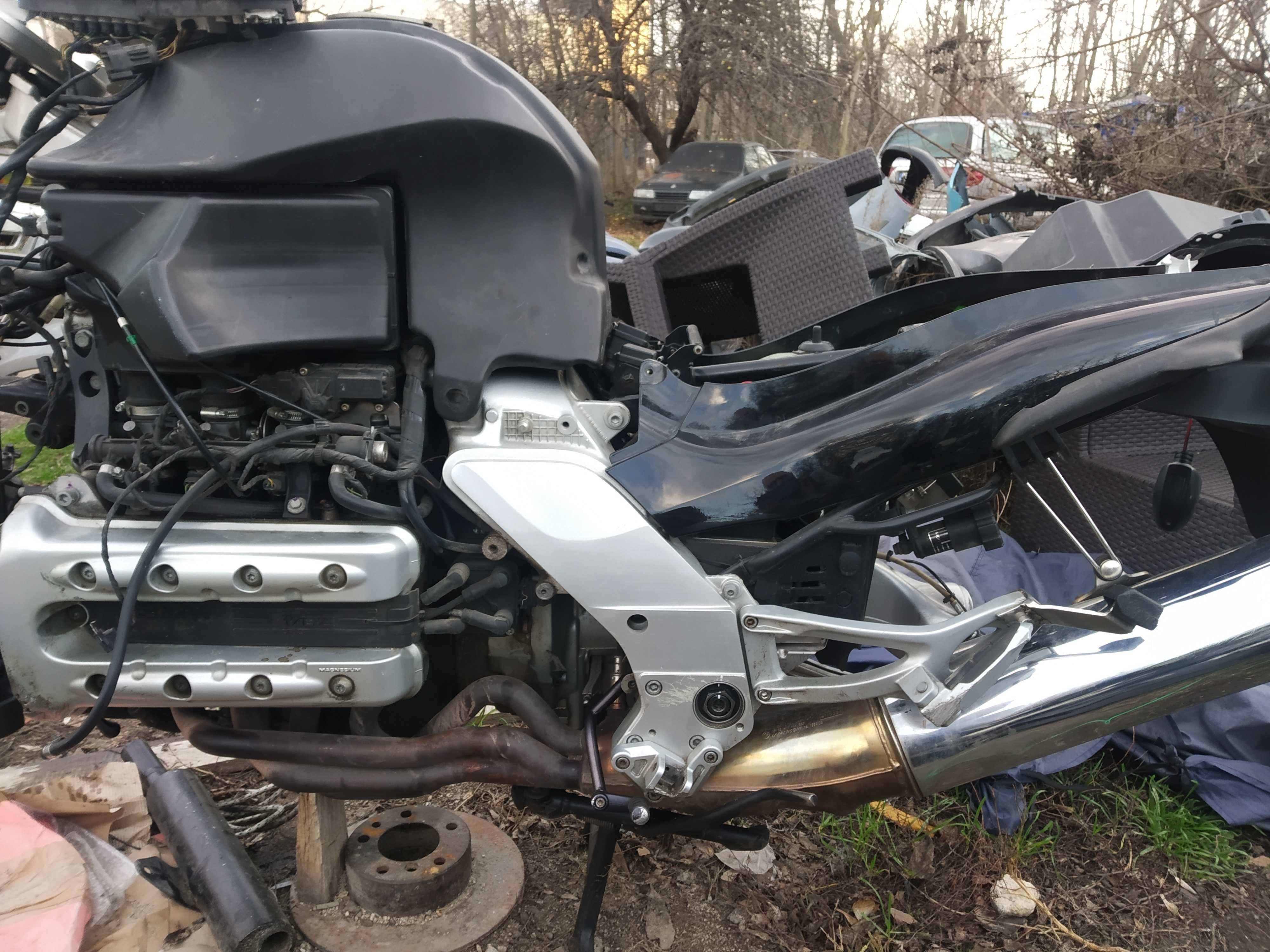 Bmw k1200rs на части