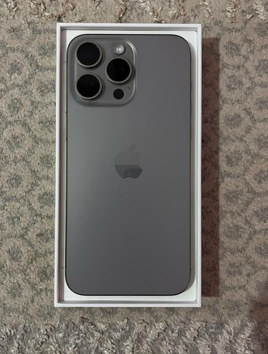 IPhone 15 pro max 256g Nana sim