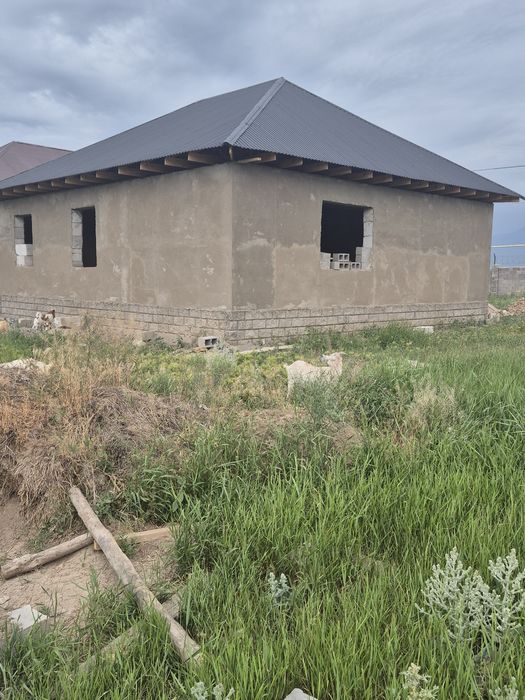 Продам дом черновой варианте в городе Каскелен