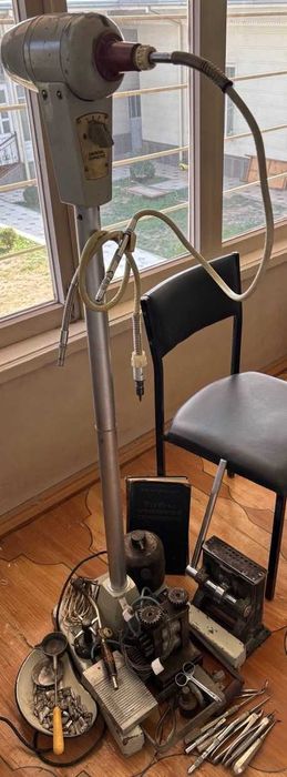 Зубатехнические инструменты