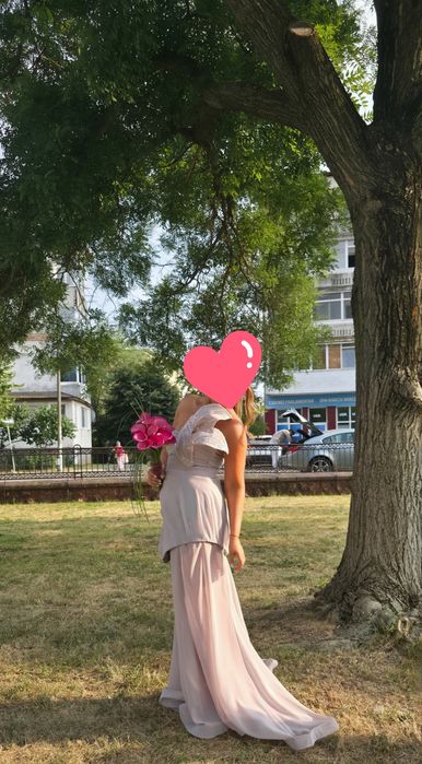 MEGA REDUCERE!Vând rochie de seara, deosebită, de nașa, superba, super