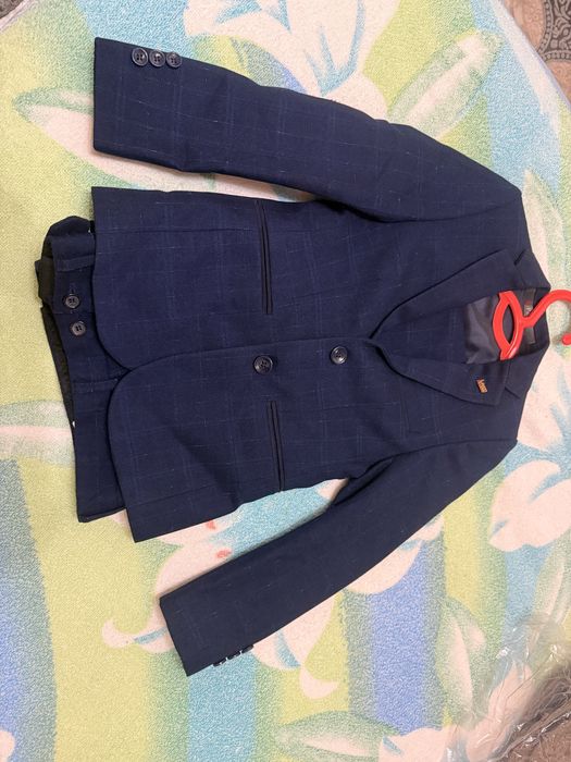 Ок куйлак ва костюм