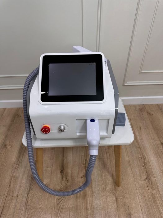 Продам Гибридный холодный лазер для удаление пигментации