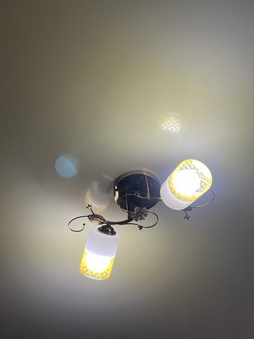 Продам люстру б/у в хорошем состоянии