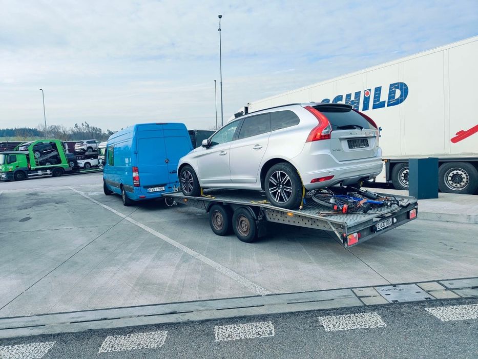 Transport Auto și Persoane